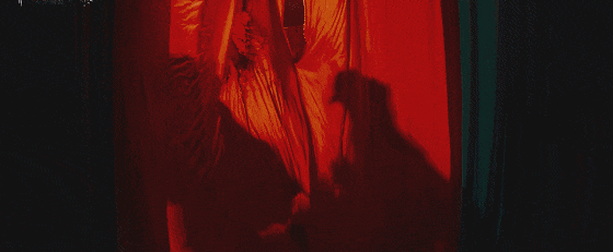 杀！尺度闻所未闻本片依旧「未成年慎看」j