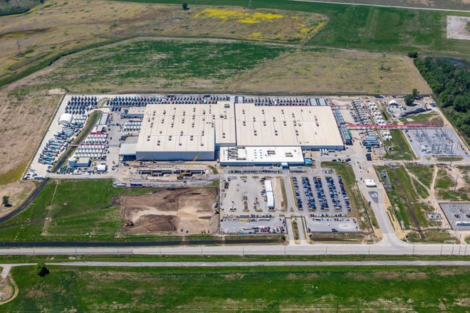 空可见！把AI超算涂成这样微软破防了j9